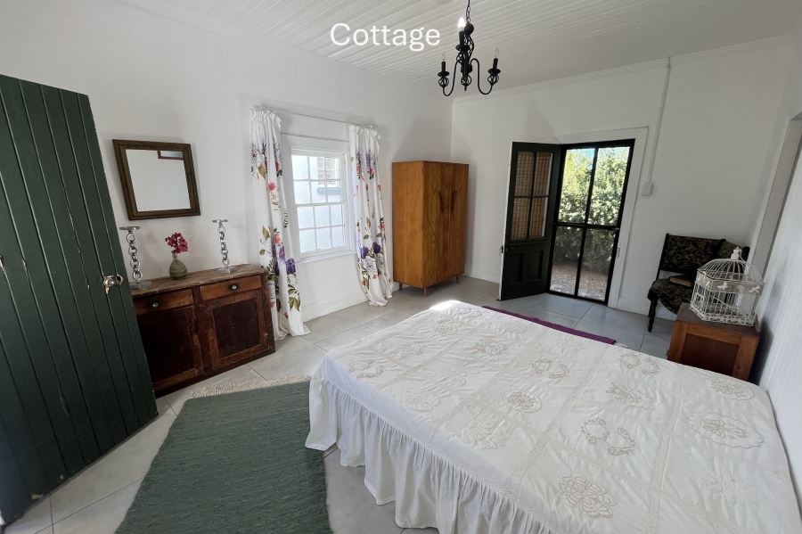 4 Bedroom Property for Sale in Steytlerville Eastern Cape